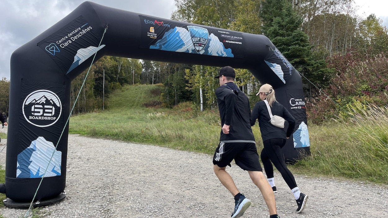 Le Défi vertical attire les sportifs à La Baie