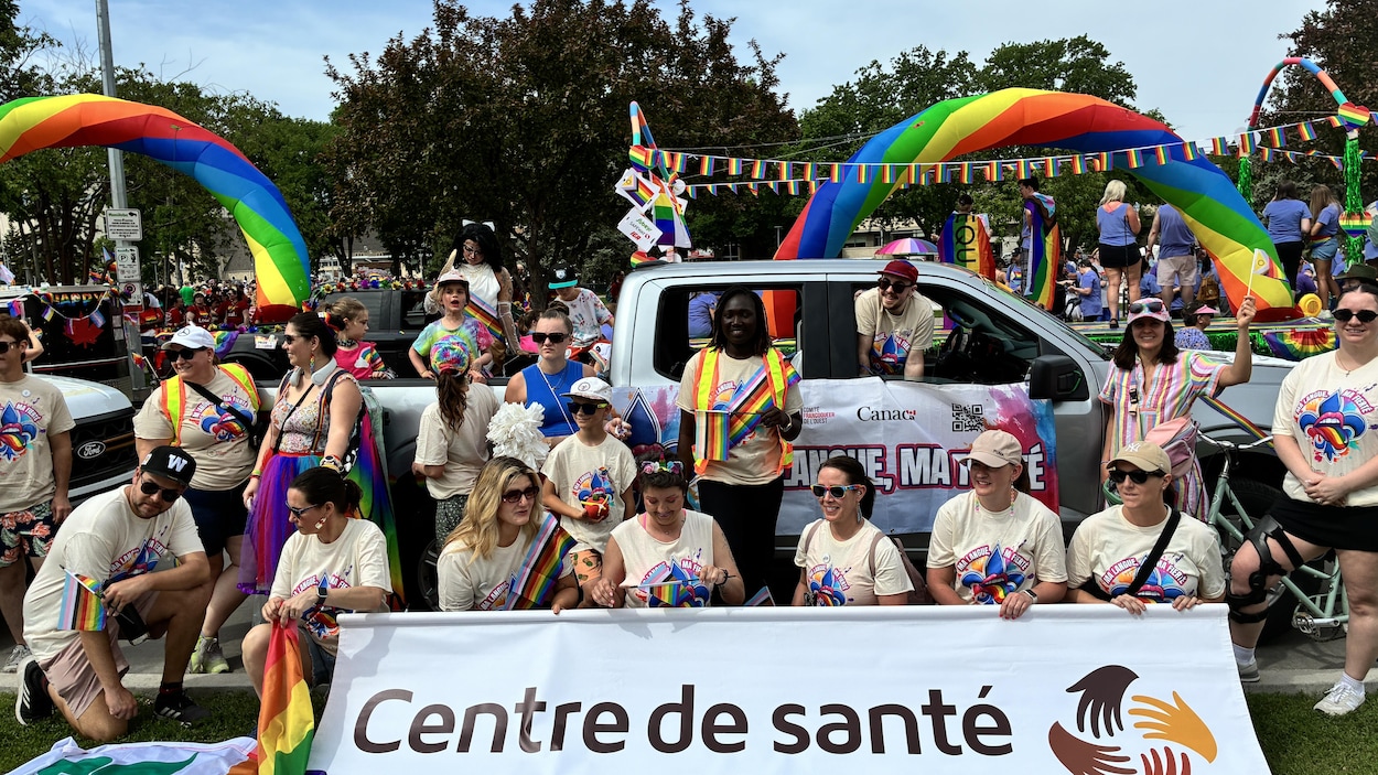 Fierté : la communauté francophone LGBTQ+ rayonne