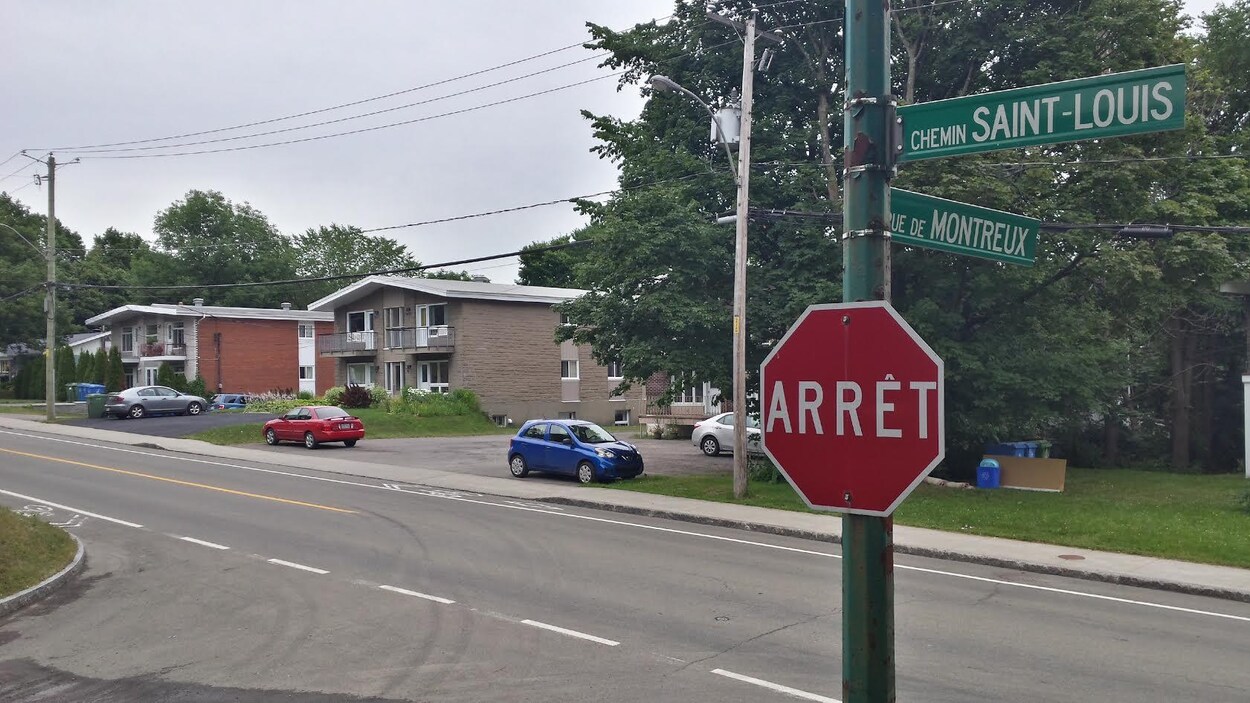 Le piéton a été happé sur le chemin Saint-Louis.