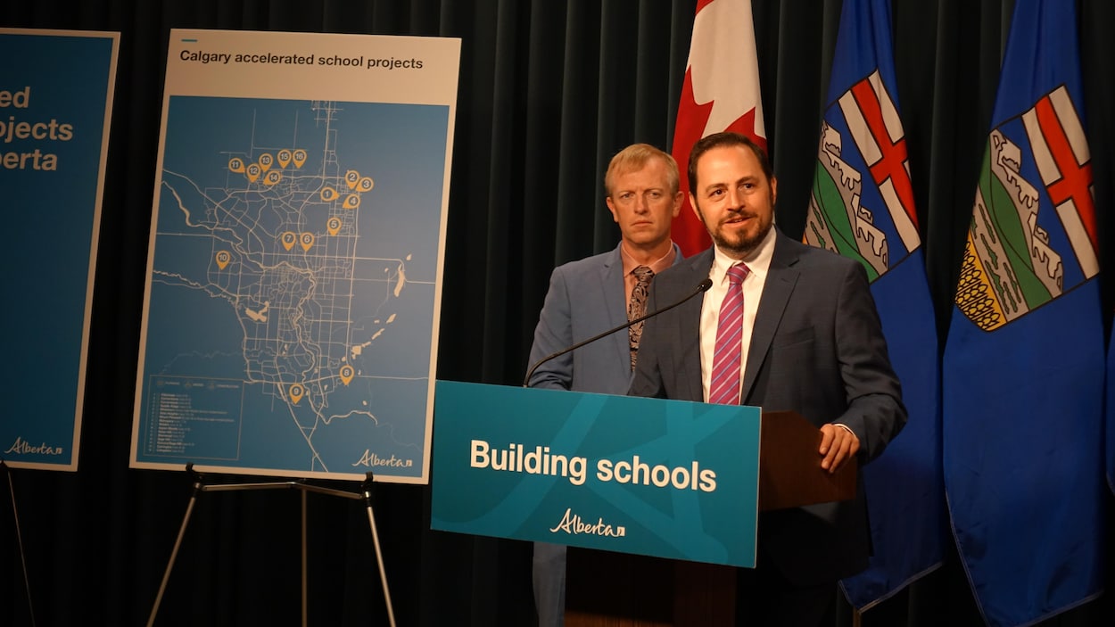 Une étape de plus pour 41 projets d’écoles, dont 2 francophones