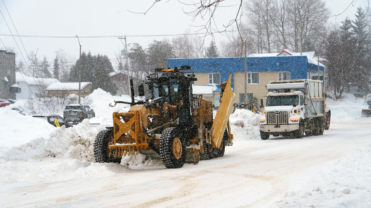 Rouyn-Noranda souhaite réviser ses pratiques de ramassage de neige