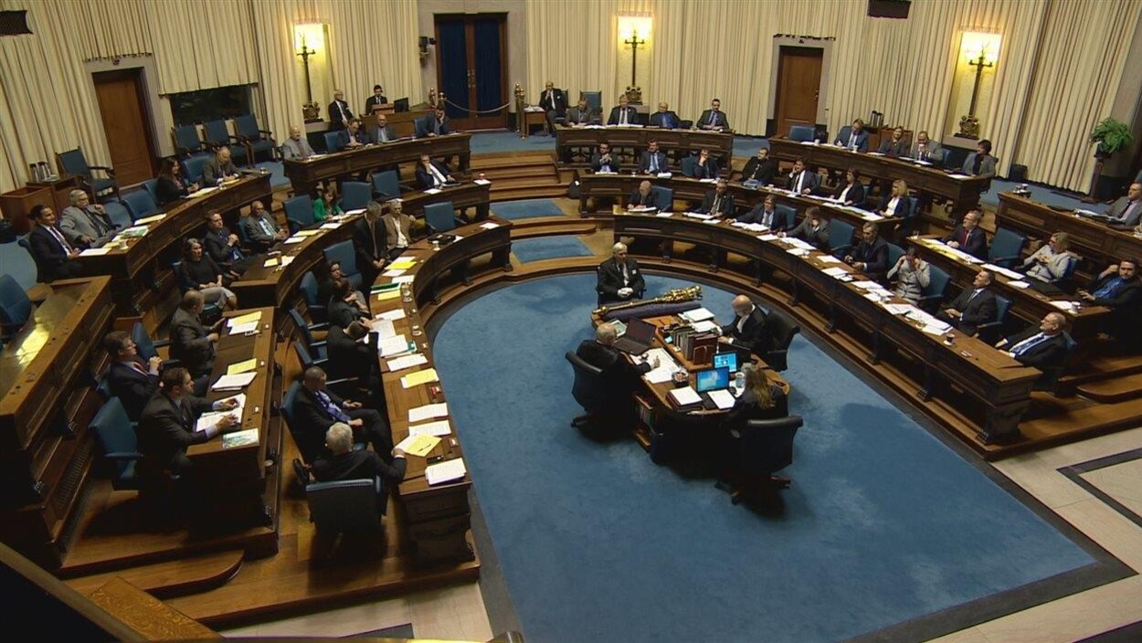 Les députés à l'Assemblée législative du Manitoba. Les députés à l'Assemblée législative du Manitoba.