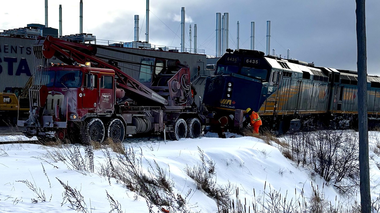 Déraillement de train au Kamouraska : « J’ai été laissé deux heures dehors »