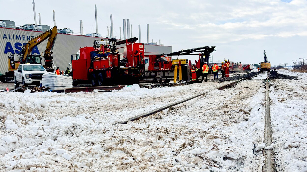 Après le déraillement de train, des travaux, et bien des questions