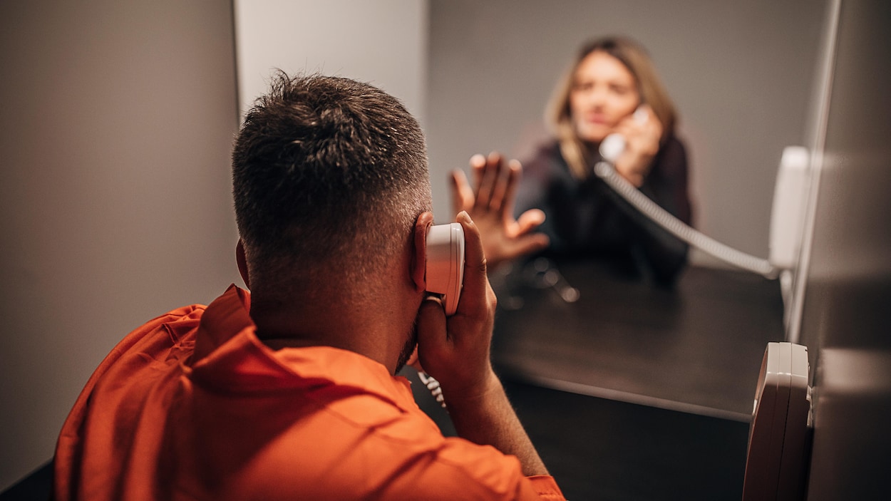 Les cœurs entre les murs : la Saint-Valentin derrière les barreaux