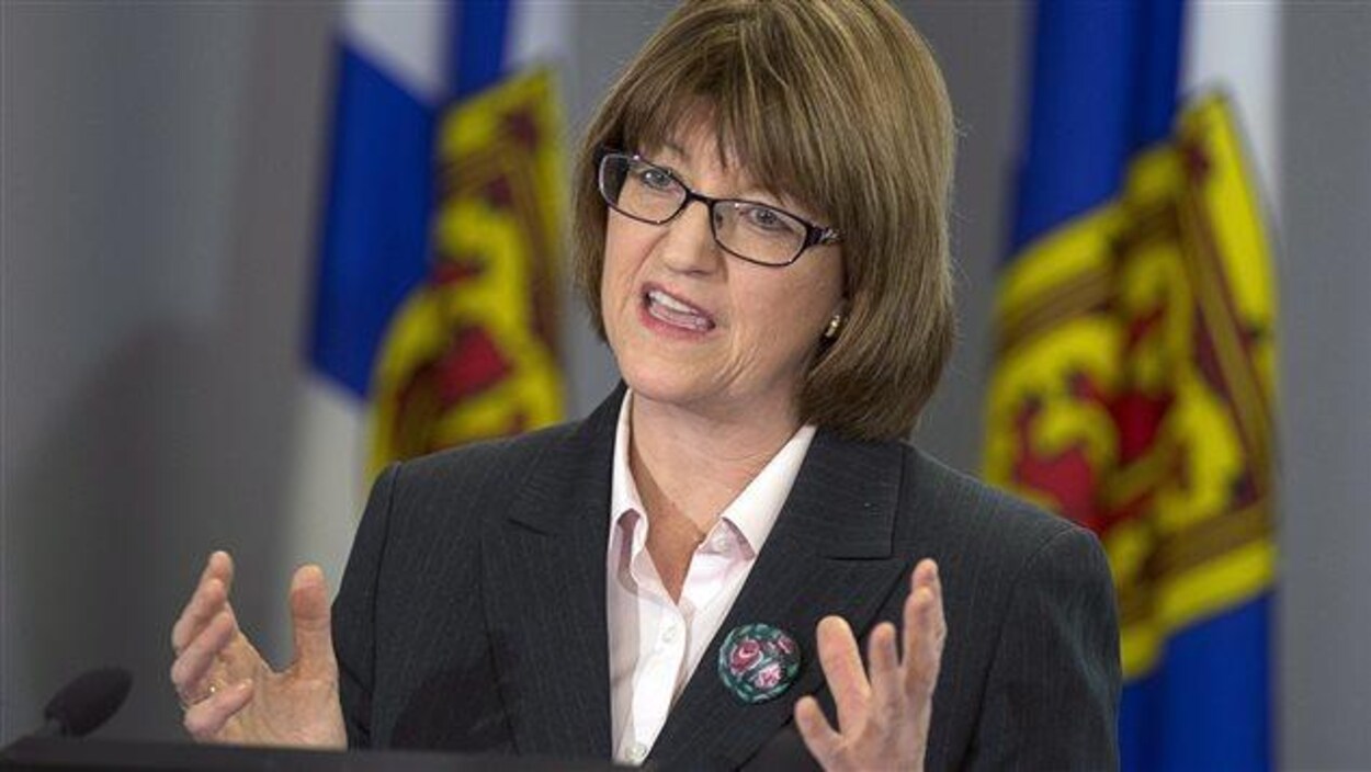 La ministre de la Justice de la Nouvelle-Écosse, Diana Whalen La ministre de la Justice de la Nouvelle-Écosse, Diana Whalen