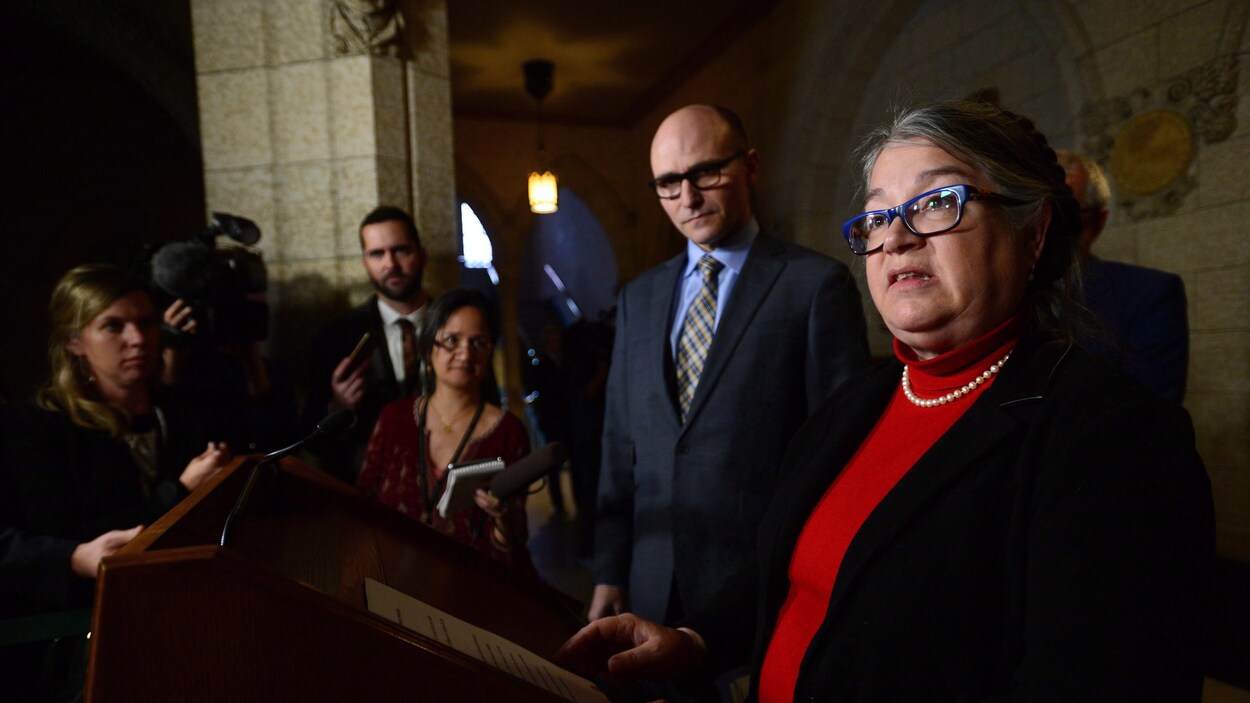 La ministre du Revenu national, Diane Lebouthillier La ministre du Revenu national, Diane Lebouthillier
