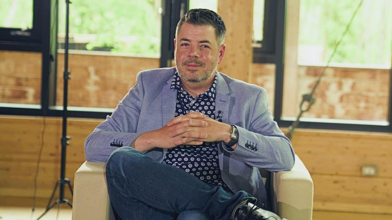 COVID19 comment les médias sociaux ont éloigné le Dr Carignan de la