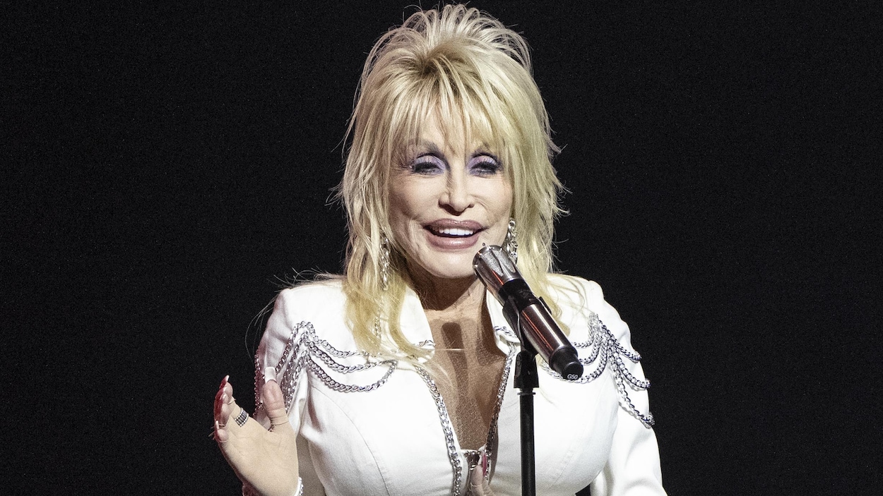 Dolly Parton annule encore des concerts à Las Vegas, pour raisons de santé