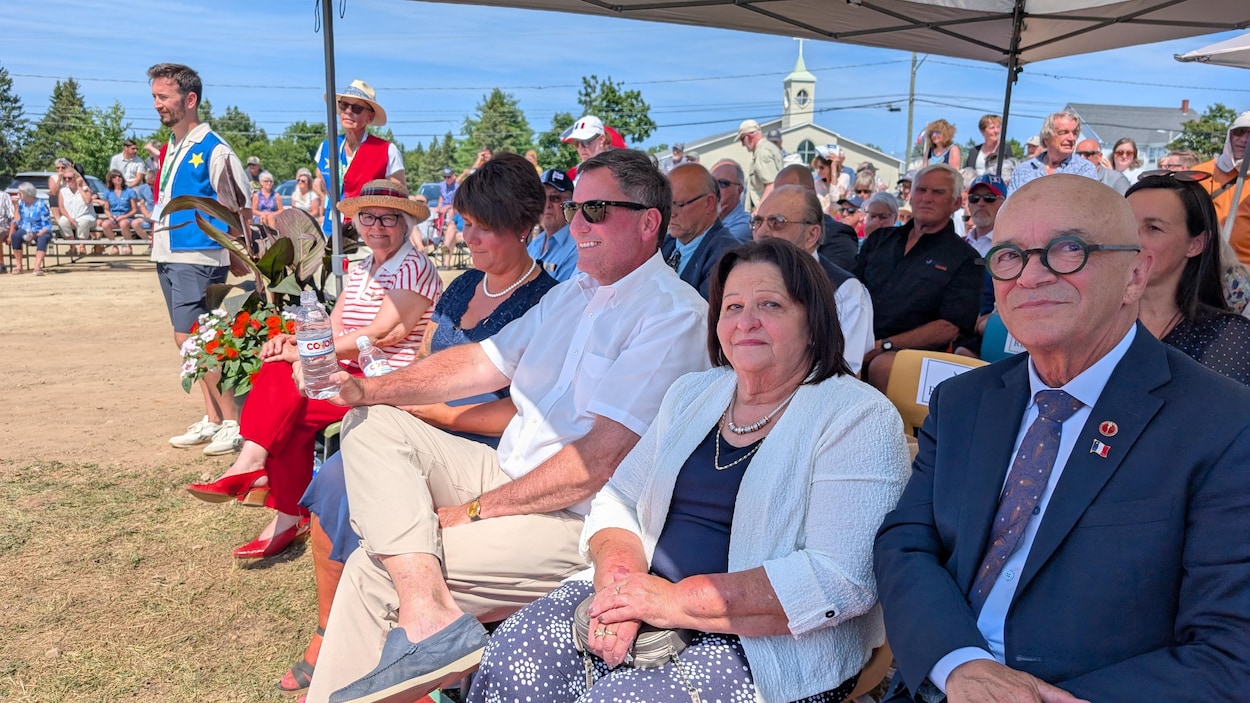 Un nouveau monument de l’Odyssée acadienne dévoilé à Saint-Louis-de-Kent