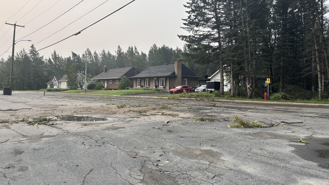 Plusieurs municipalités secouées par de violents orages