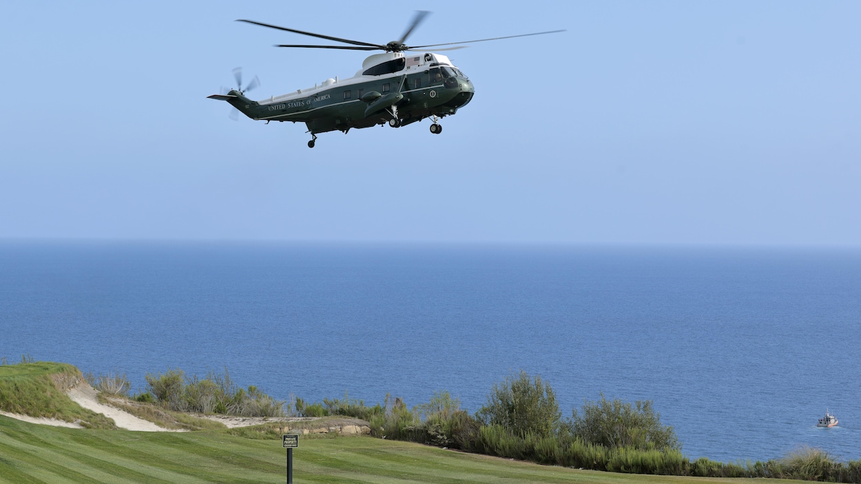 Un homme armé arrêté sur un golf de Trump en Californie, avant la visite du président