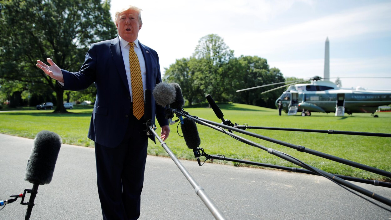 Le président américain Donald Trump s'adressait aux médias avant son départ pour Camp David.