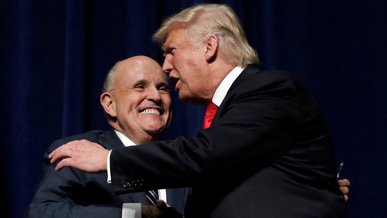 Trump défend son avocat Rudy Giuliani, acteur central du ...