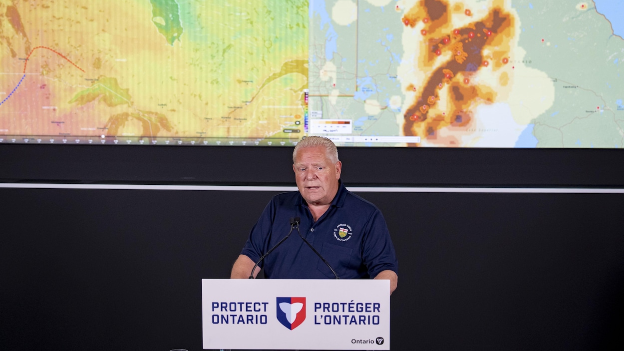 Feux de forêt : Doug Ford fait le point à Thunder Bay