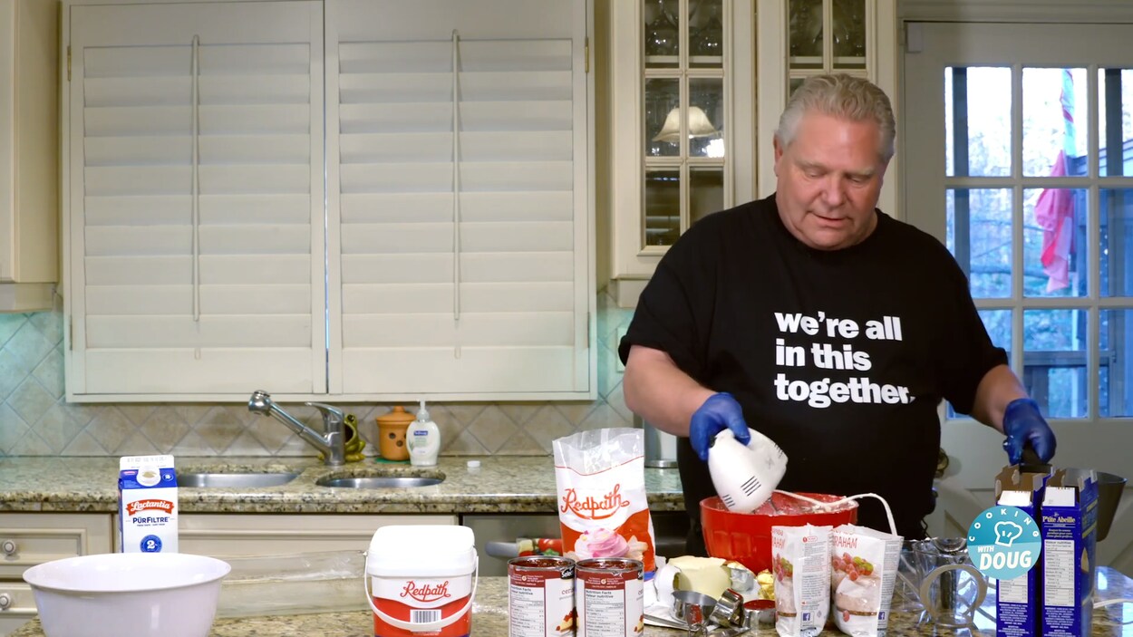 Doug Ford dans sa cuisine.