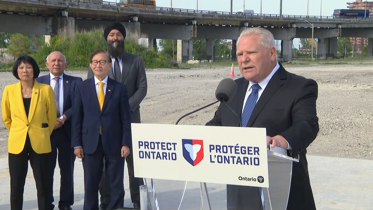 L’Ontario prendra finalement en main les autoroutes Gardiner et DVP