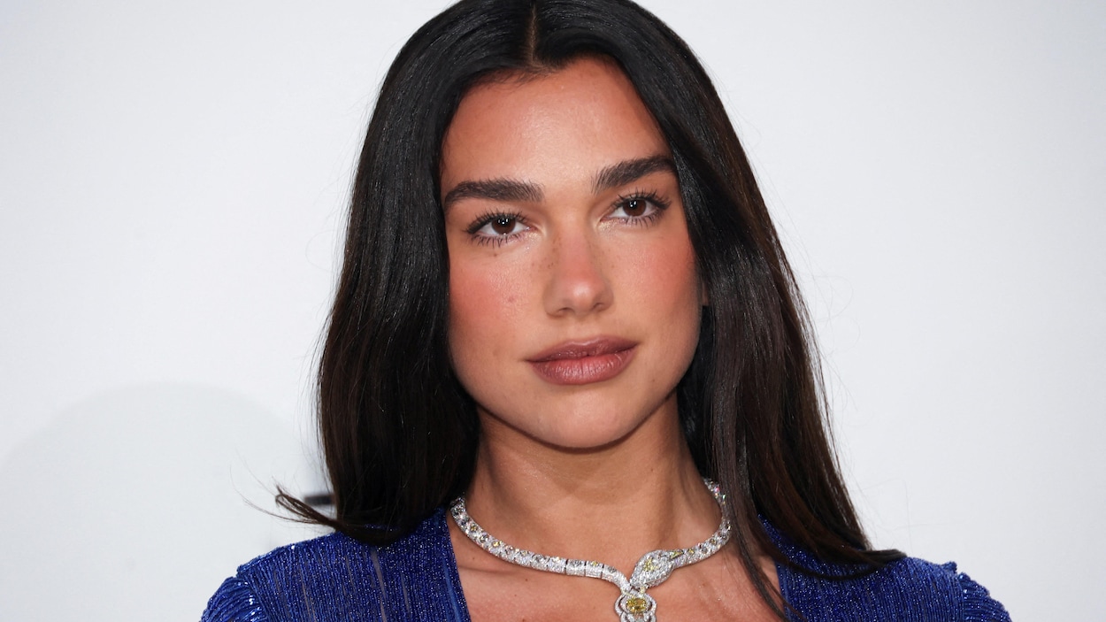 Dua Lipa poursuit Samsung pour 15M $ US, voici pourquoi