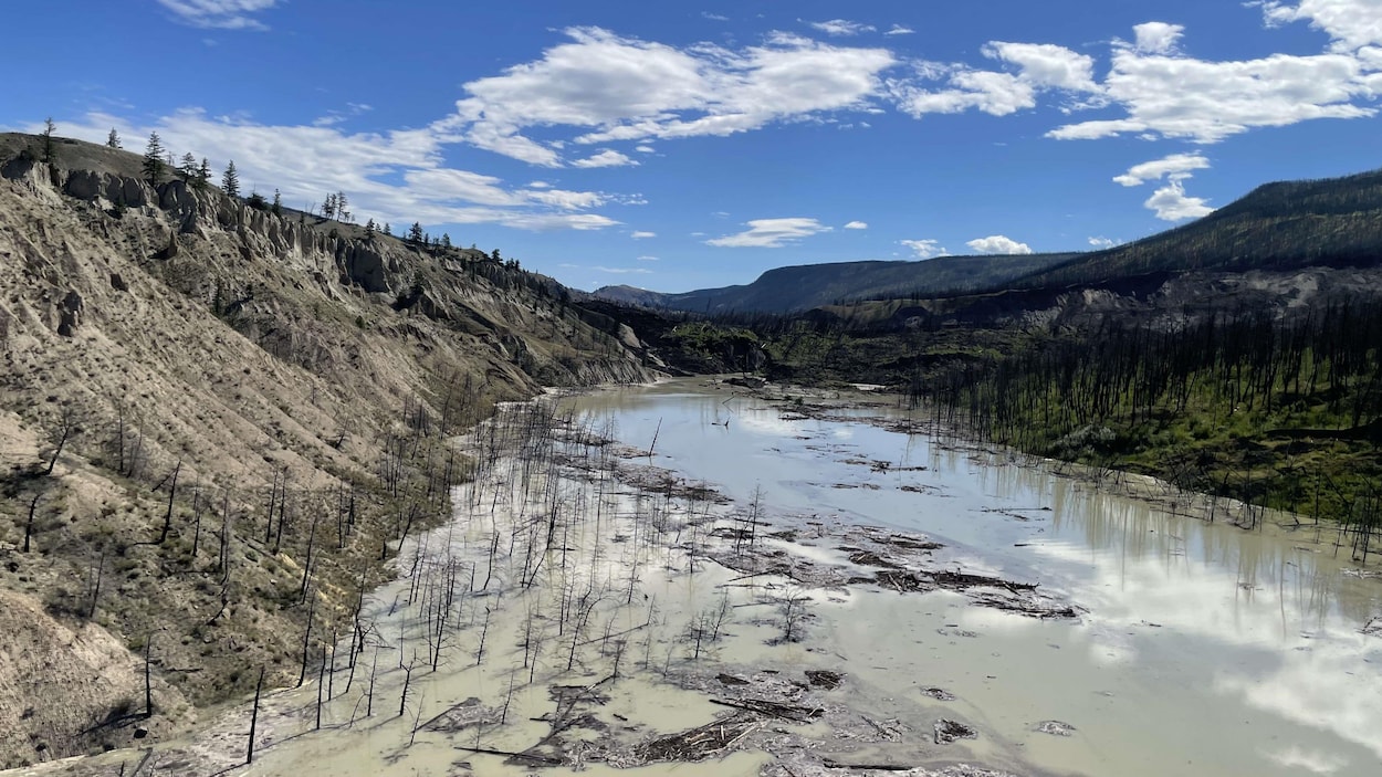 Des Premières Nations craignent un glissement le long de la rivière Chilcotin en C.-B.