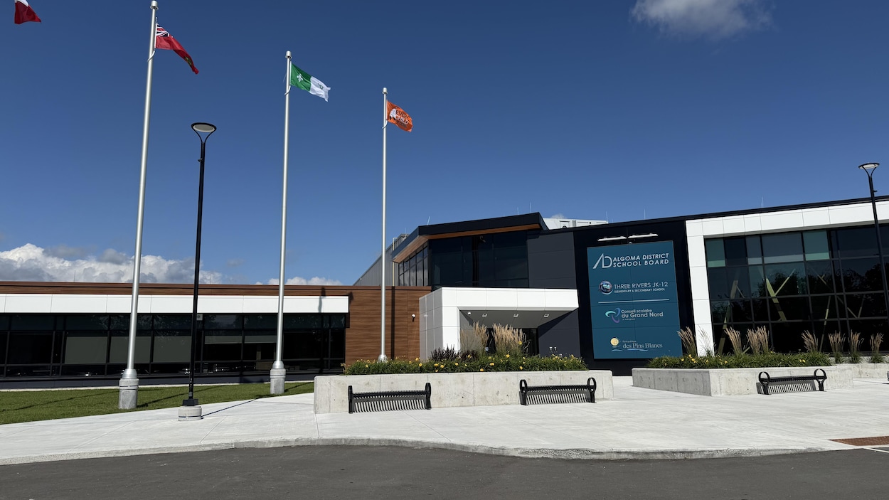 Une nouvelle école partagée ouvre ses portes à Blind River