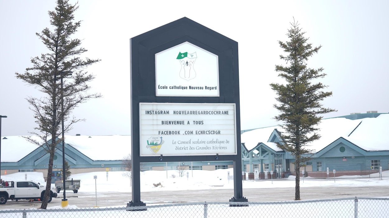 Dommages dans une école de Cochrane : les élèves et le personnel seront déplacés