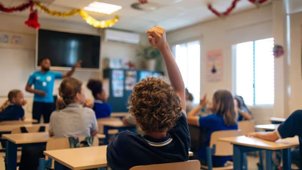 Le gouvernement Holt réclame des économies de 43 M$ aux districts scolaires