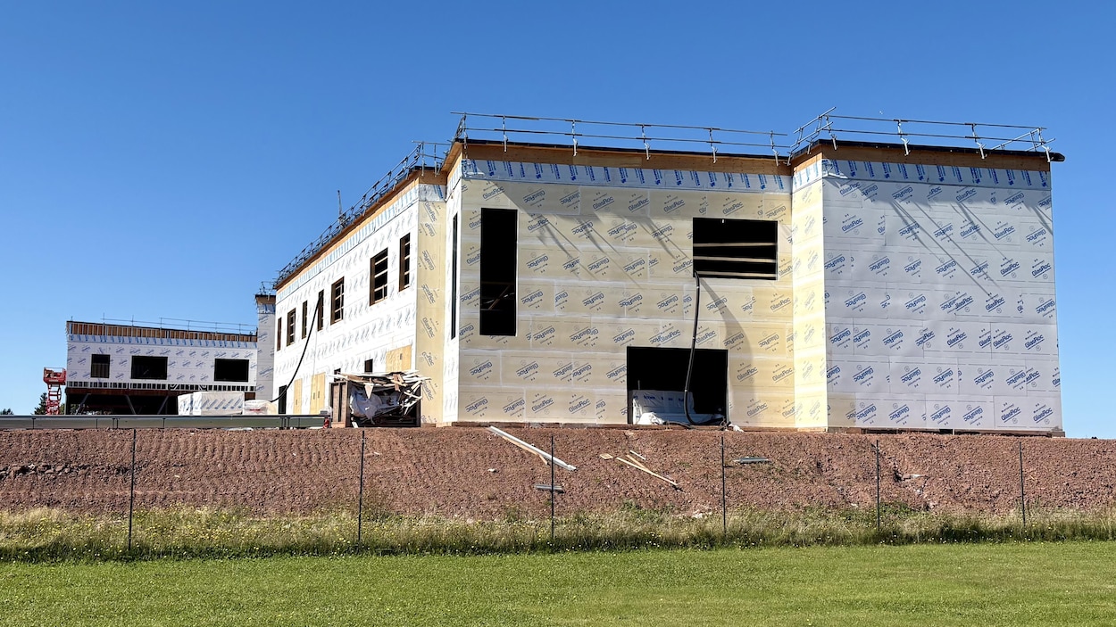 Le nouveau centre scolaire communautaire Évangéline prend forme