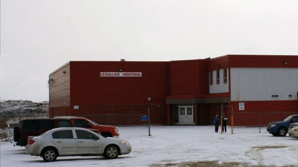 L’école LeGallais Memorial, à l'Isle aux Morts. L’école LeGallais Memorial, à l'Isle aux Morts.