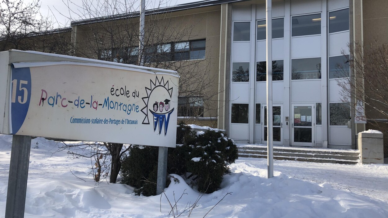 Fermeture temporaire de l'École du ParcdelaMontagne à Gatineau en