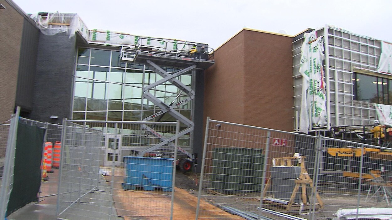 Une école en travaux.