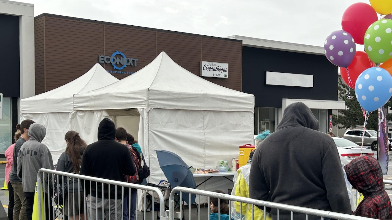 Free computer distribution very popular in Trois-Rivières