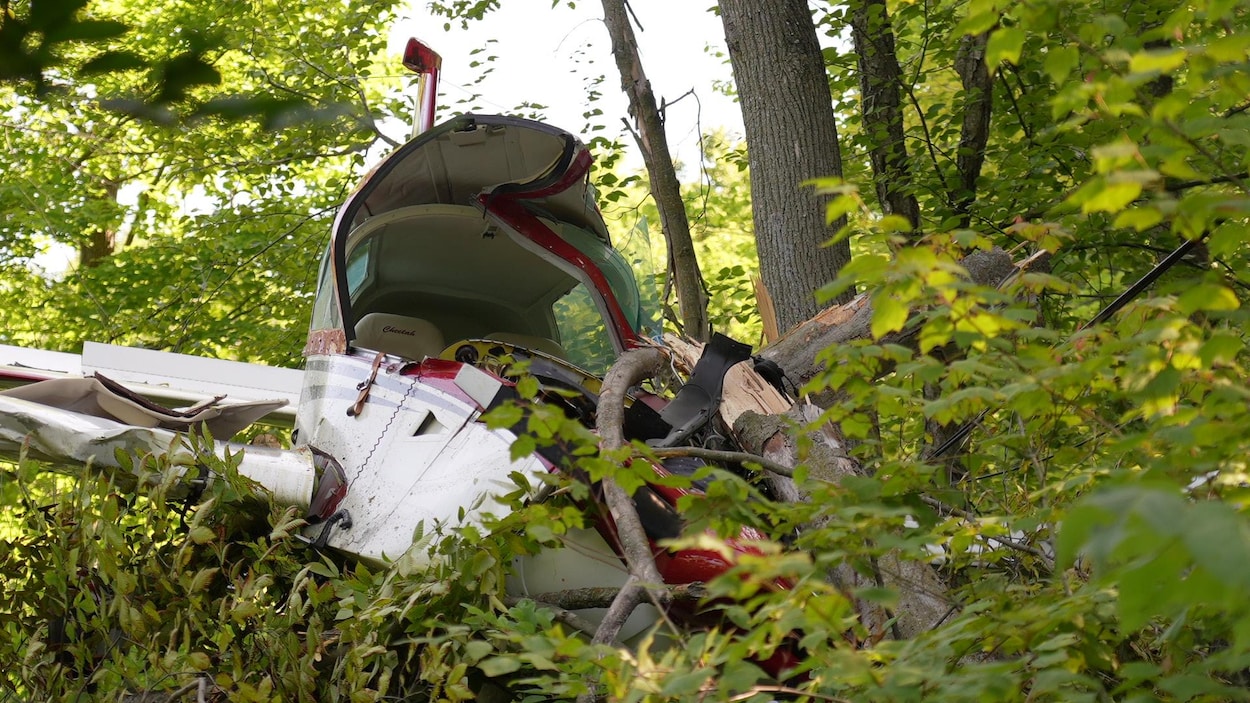 Écrasement d’un petit avion à Ottawa : l’entretien du moteur en cause, selon l’enquête
