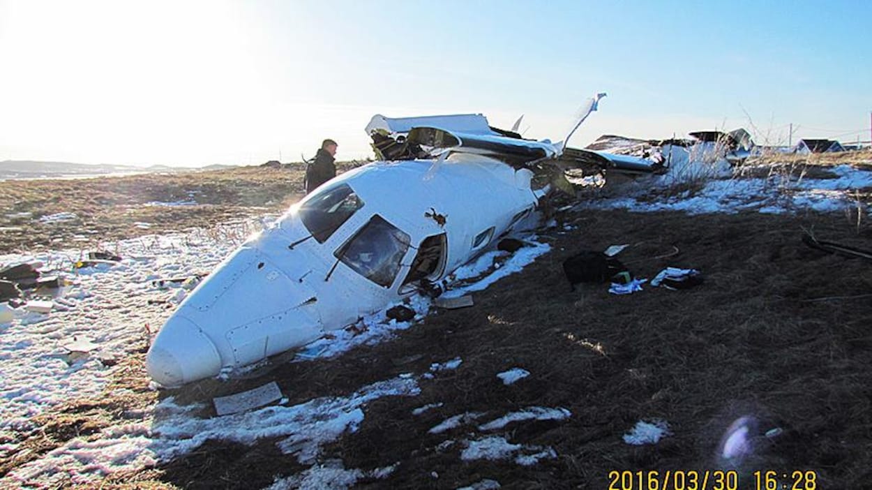 La carcasse de l'avion