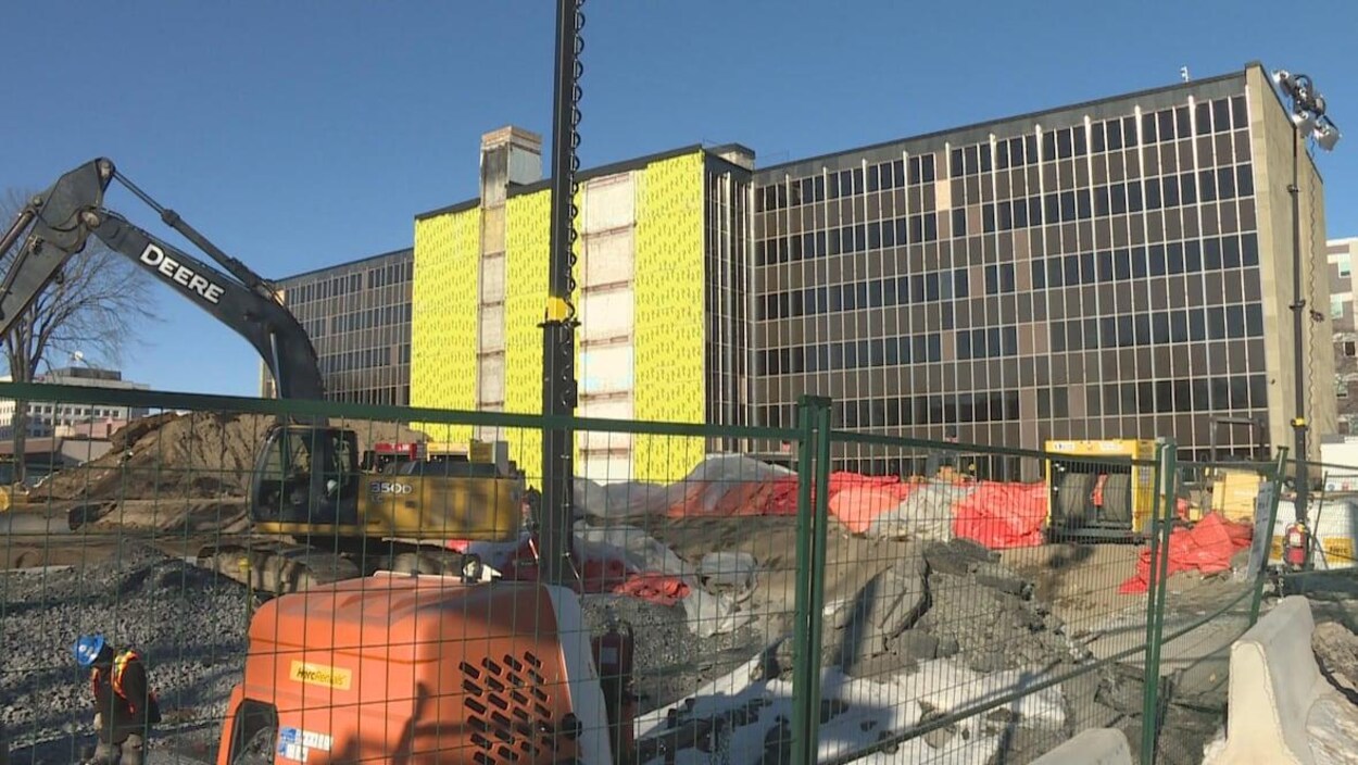Le chantier de construction d'un palais de justice à Fredericton.