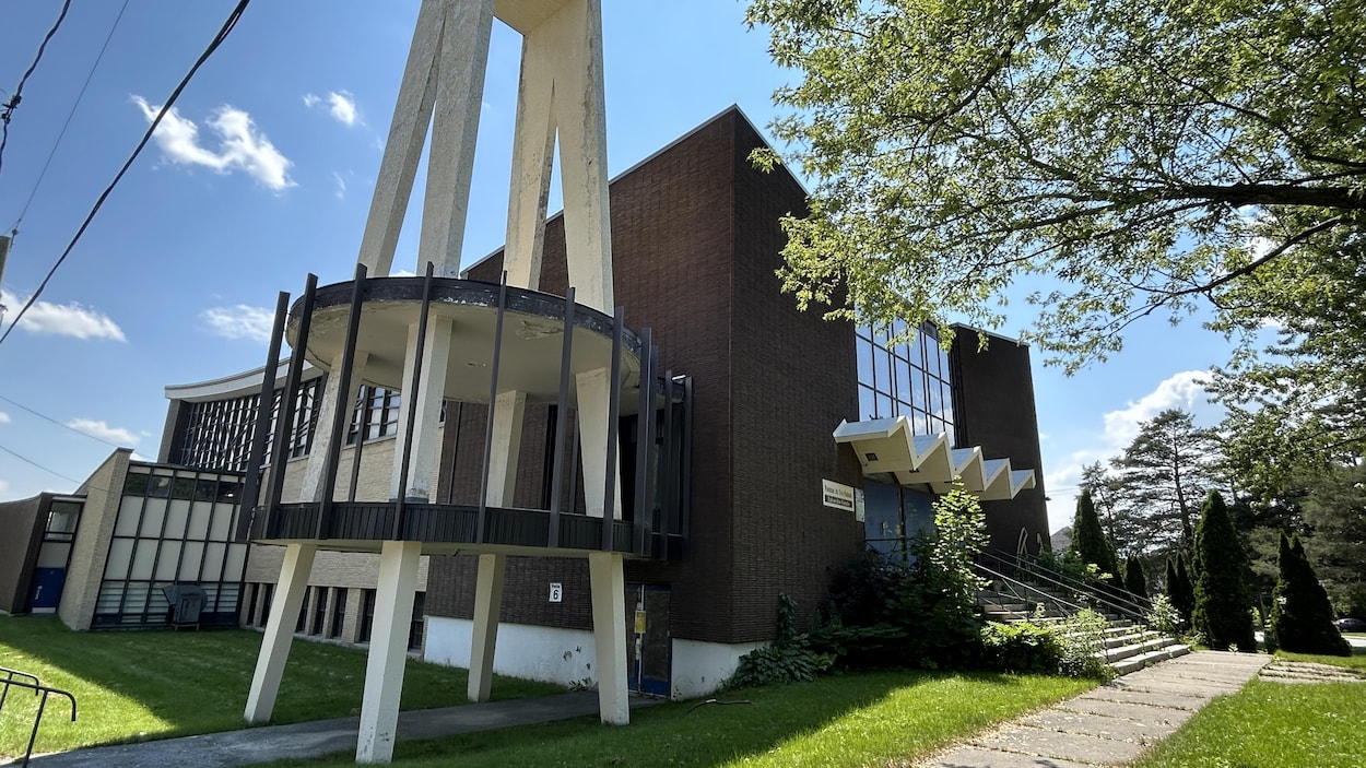 Sherbrooke lance un appel de projets pour déterminer l’avenir de l’église Sainte-Famille