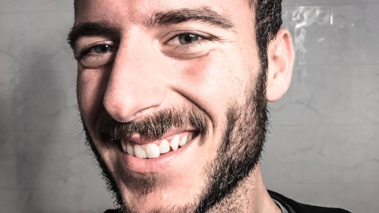 Le nez d'un homme. Le nez d'un homme.