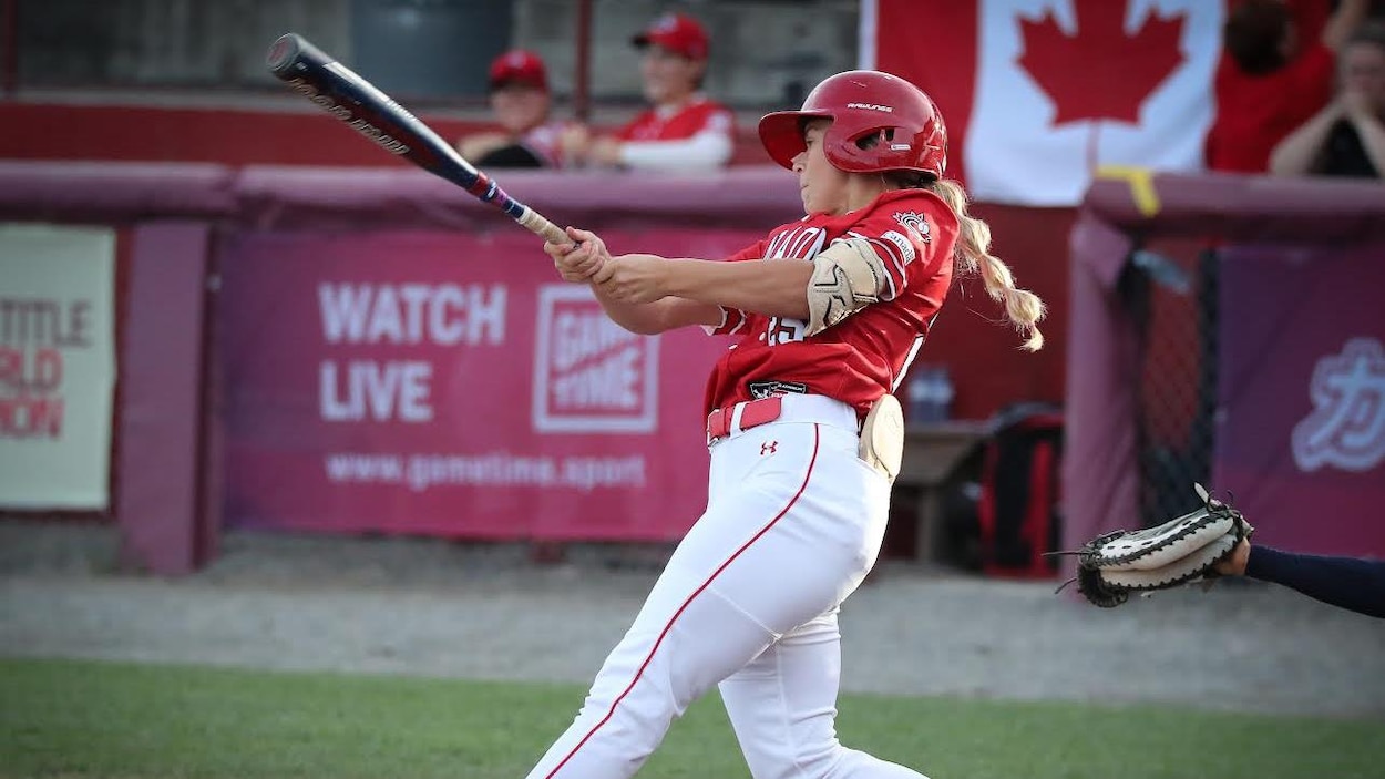 Une Gatinoise frappera à la Coupe du monde de baseball féminin |  Radio-Canada