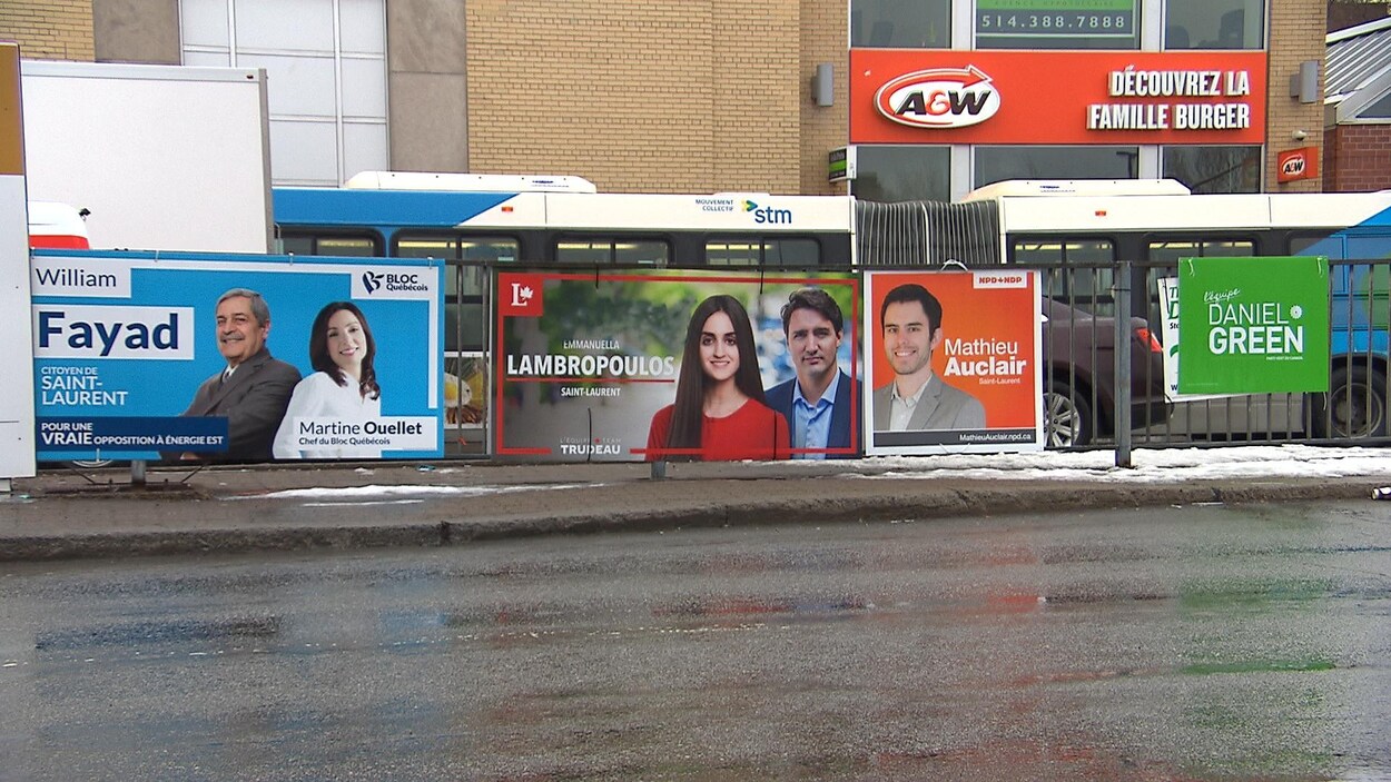 Affiches électorales dans la circonscription de Saint-Laurent Affiches électorales dans la circonscription de Saint-Laurent