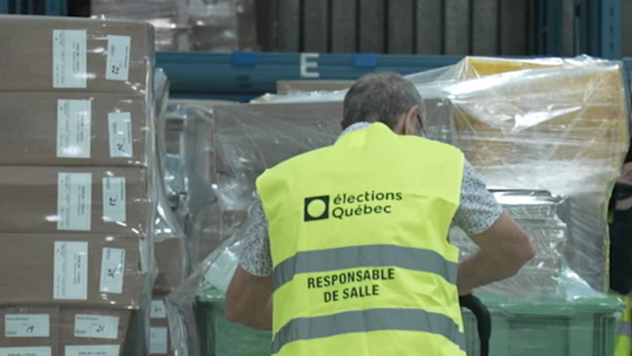 Dans les coulisses des préparatifs aux élections