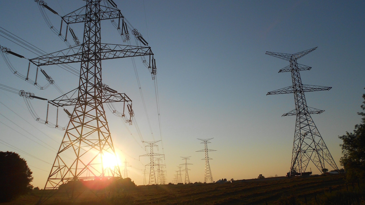 La troisième ligne d’électricité de Toronto sera sous-marine