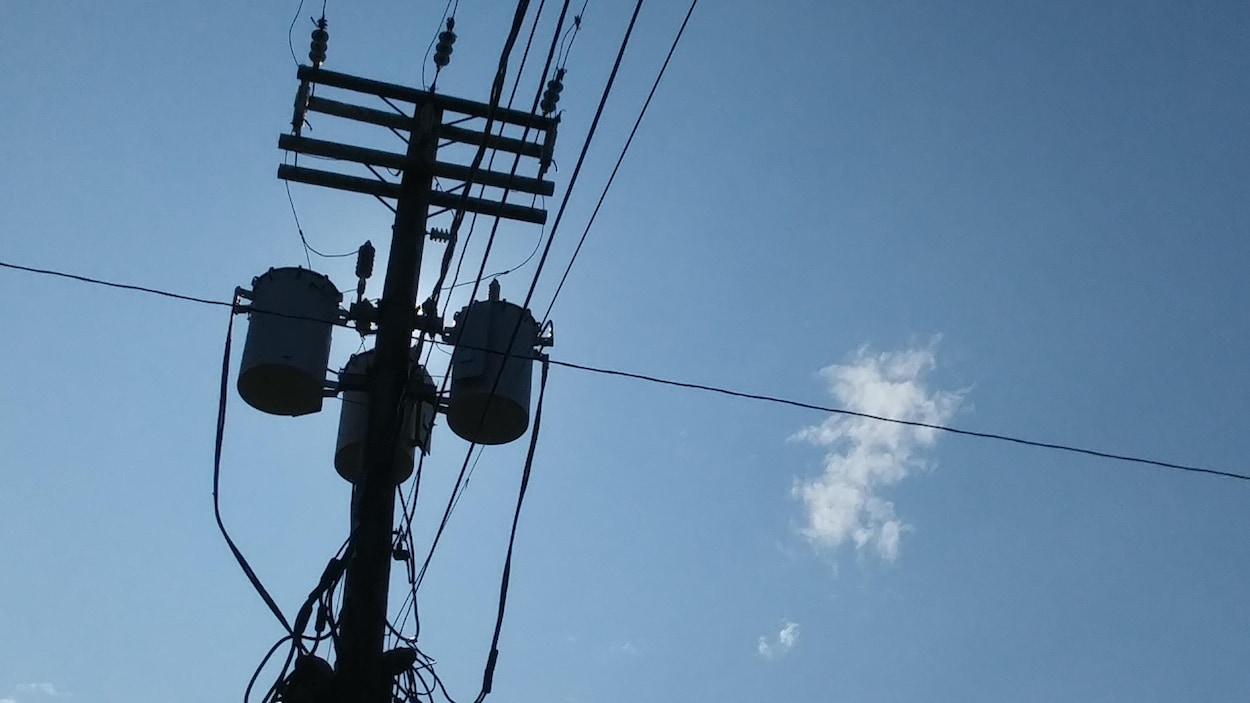 Une ligne électrique.