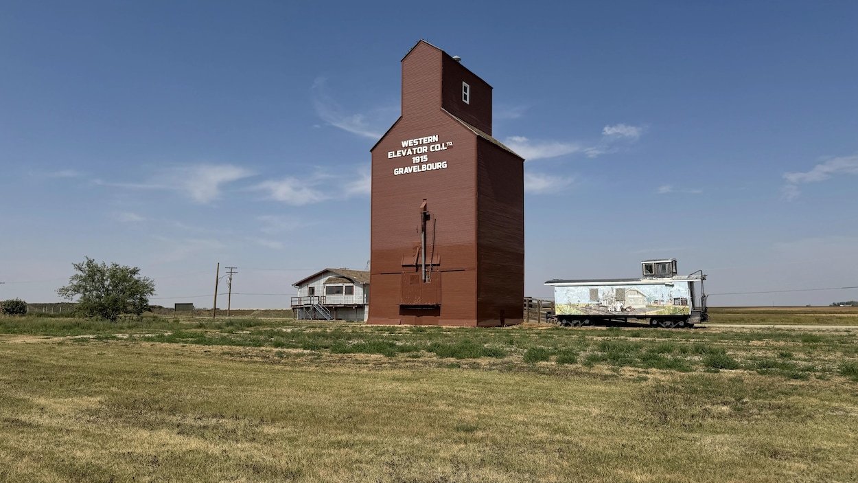 23 ans plus tard, l’élévateur à grain de Gravelbourg est enfin rénové