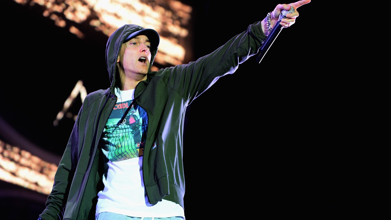Eminem offre une prestation au festival Lollapalooza le 1er juillet 2014 au parc Grant, à Chicago Eminem offre une prestation au festival Lollapalooza le 1er juillet 2014 au parc Grant, à Chicago