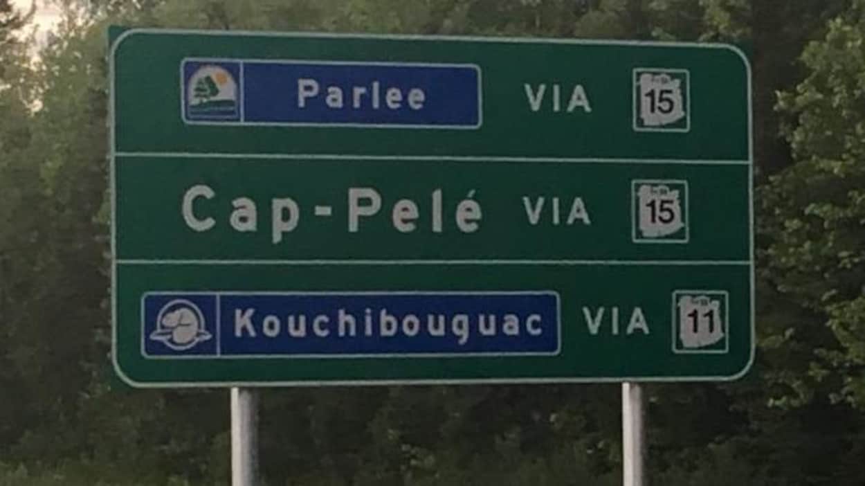 Le village de CapPelé plus visible le long de la route 15 ICI Radio