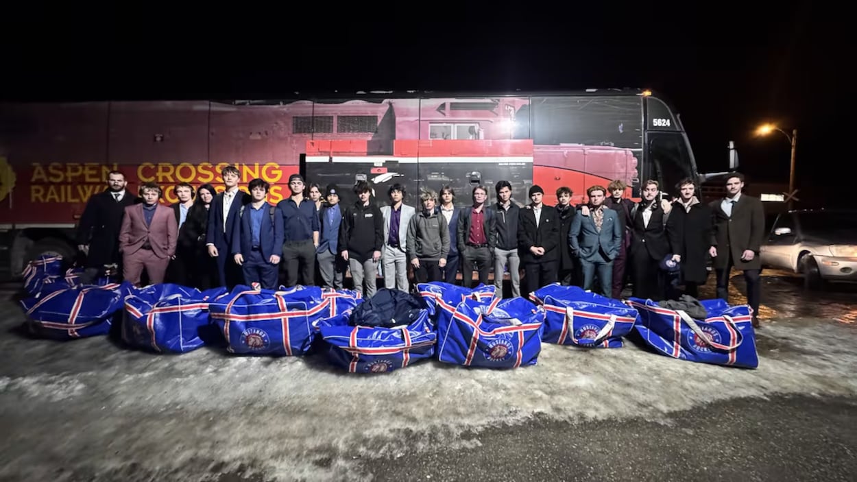 Trois joueurs de hockey junior meurent dans un accident de la route