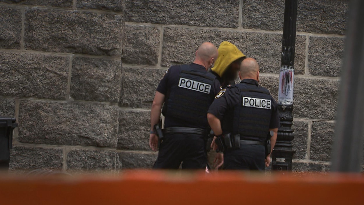 L’itinérance et la violence urbaine affectent la santé mentale des policiers de Québec