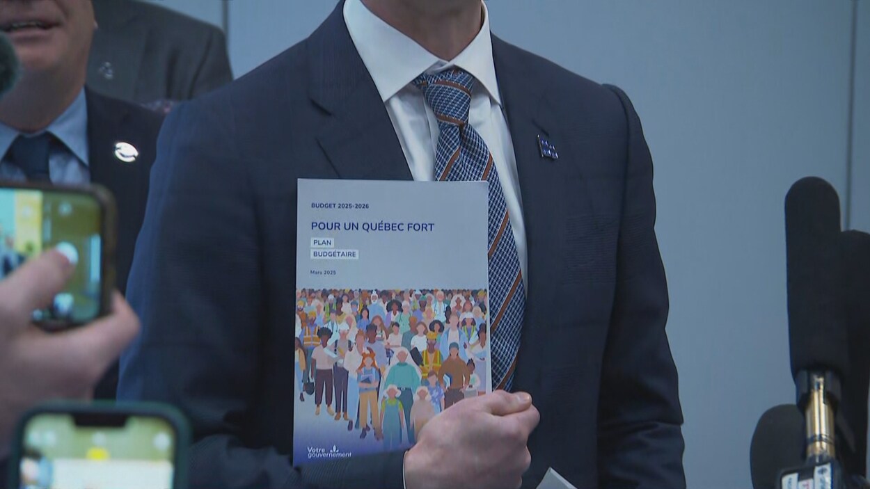 Budget : le déficit de Québec sera inférieur aux 11 milliards $ anticipés