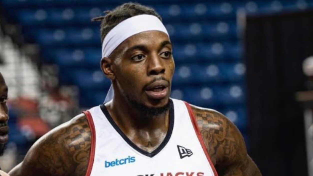 Le basketteur Eric Kibi.