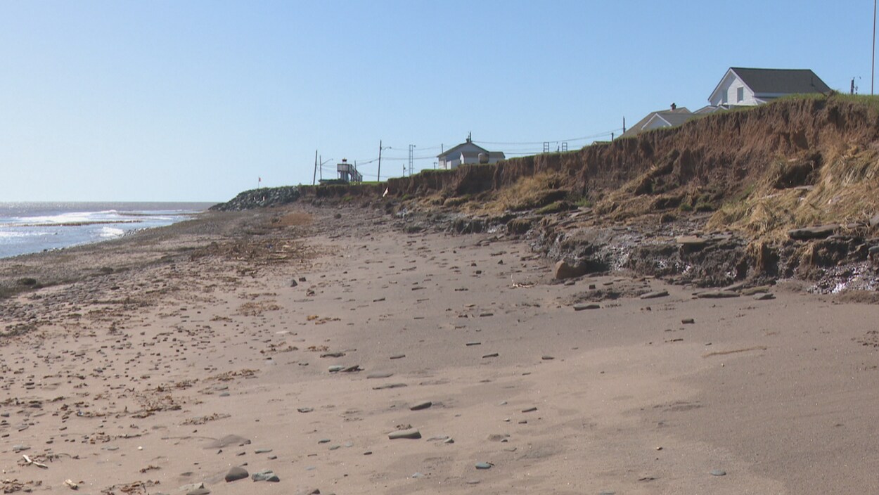 Des maisons à deux pas de la côte.