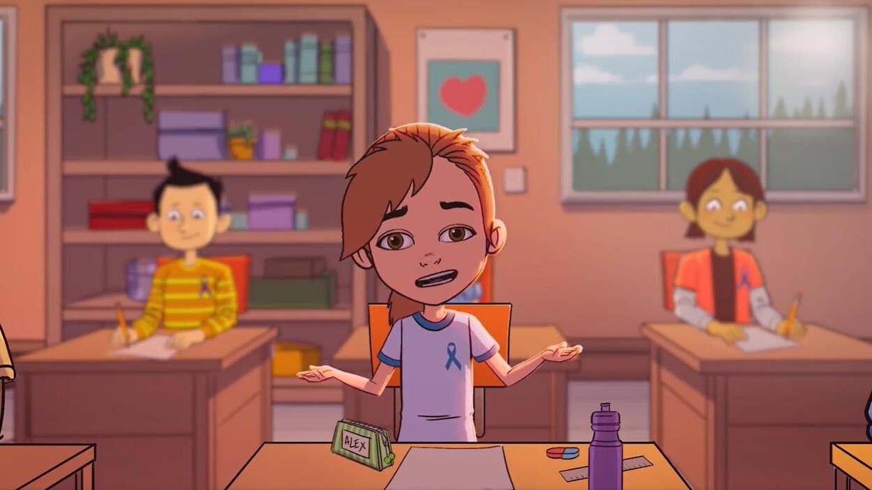 Le dessin animé montre des enfants à leur bureau dans une salle de classe. Le personnage principal, Alex, lève les mains et semble se questionner.